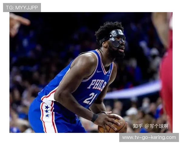 费城76人鏖战迈阿密热火巅峰对决再掀东部篮球激情风暴