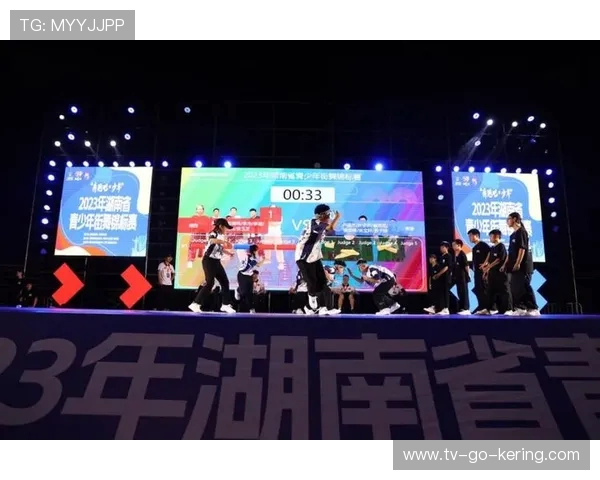 武汉街舞队实力飙升再创佳绩引领全国街舞新潮流 武汉街舞队实力飙升再创佳绩引领全国街舞新潮流