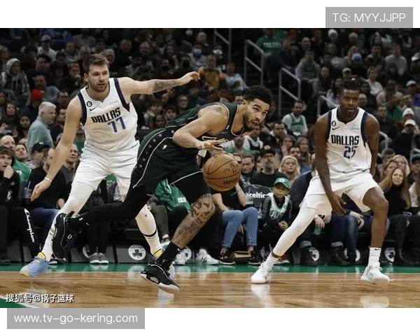 独行侠大战凯尔特人巅峰对决上演新赛季最强攻防较量 独行侠大战凯尔特人巅峰对决上演新赛季最强攻防较量