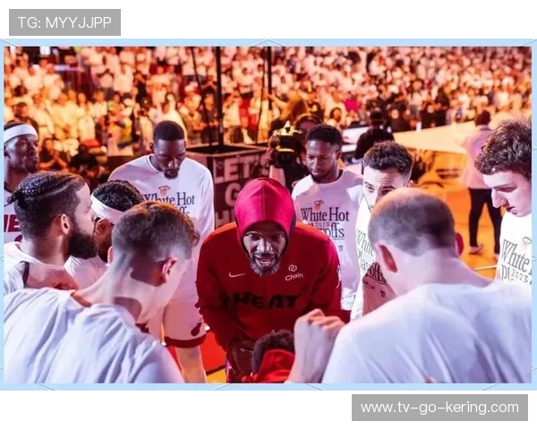 勇士与热火激战11日赛场谁能在这场对决中笑到最后 勇士与热火激战11日赛场谁能在这场对决中笑到最后